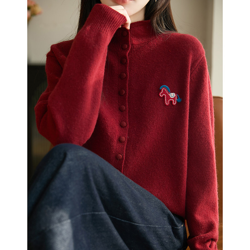 本命年衣服小马图针织开衫外套女