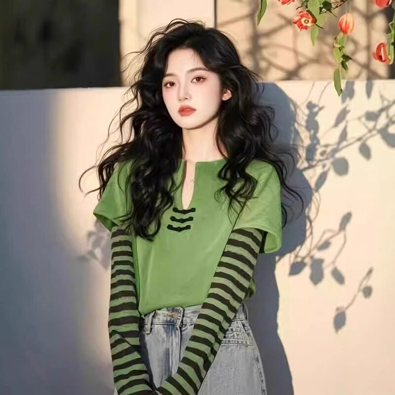 绿色假两件v领条纹长袖t恤女上衣