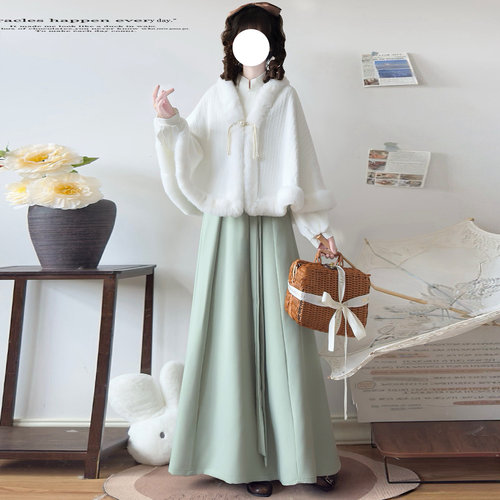 九尘原创汉服【暖暖】 女新中式斗篷立领衫破裙日常秋冬款套装