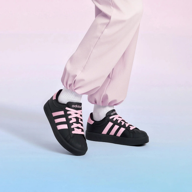 Adidas阿迪达斯贝壳头板鞋2026新款大童休闲鞋百搭校园鞋子LA8412