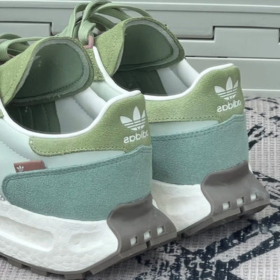 阿迪达斯三叶草夏季新款男女鞋