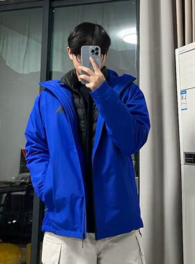 Adidas阿迪达斯正品三合一男女运动保暖连帽26新款夹克外套JM9137