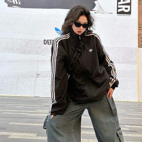 Adidas阿迪达斯三叶草女款春季经典三条纹运动外套时尚夹克KD2894