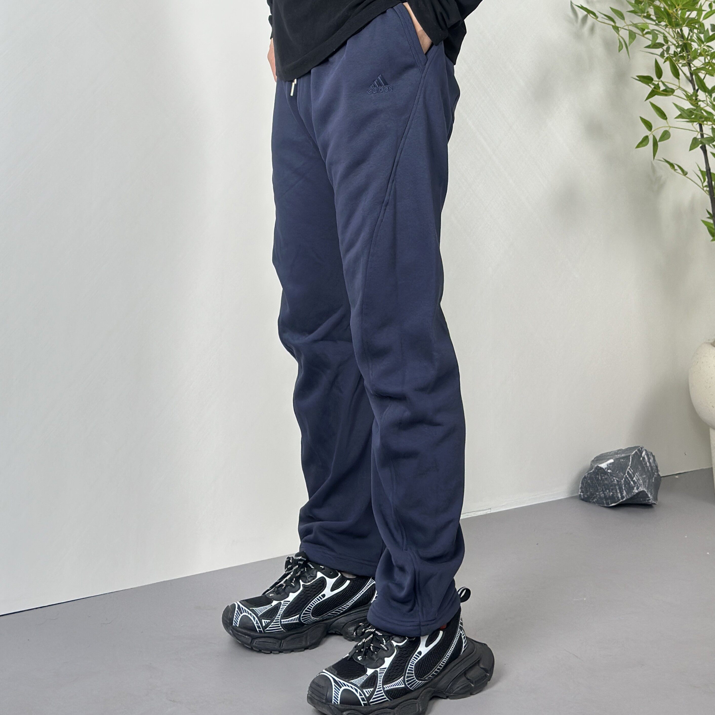 Adidas男裤秋冬款加绒直筒长裤