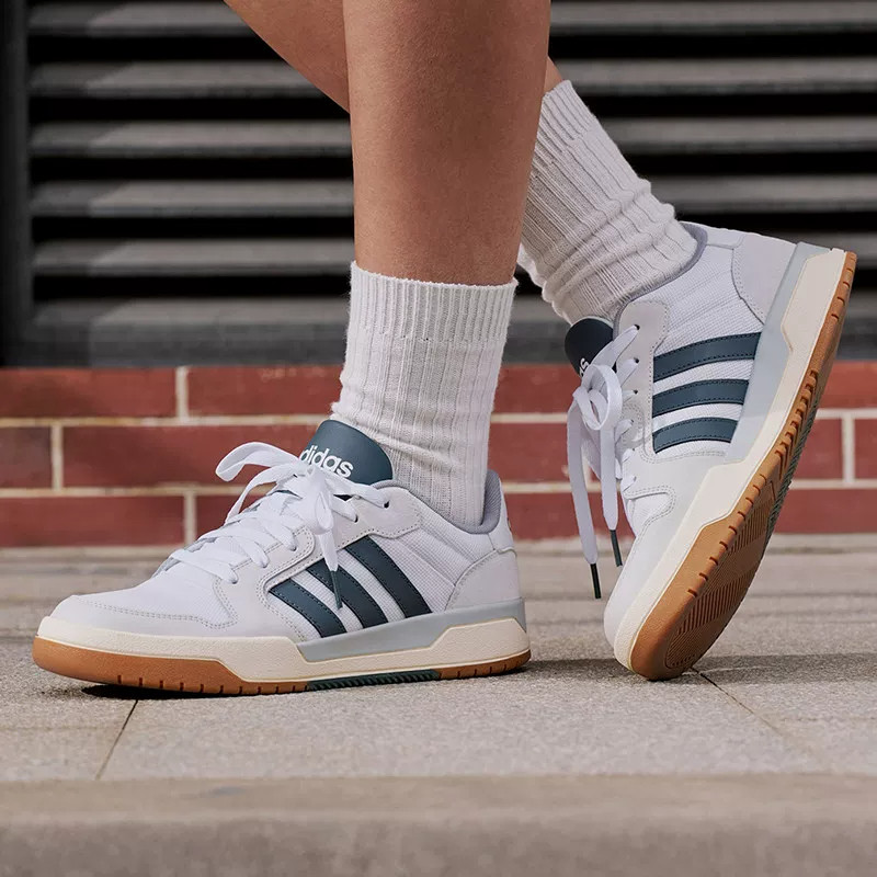 正品Adidas阿迪达斯运动鞋男女款新款复古时尚篮球风板鞋KH8216