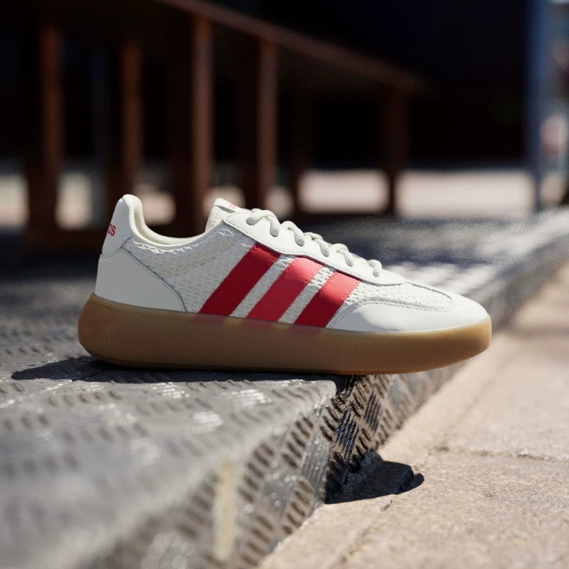 Adidas/阿迪达斯女鞋正品新款「果冻T头鞋」运动休闲板鞋IH1447