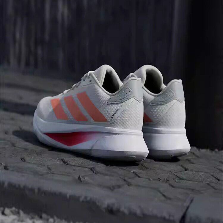 Adidas阿迪达斯正品鞋子男款爆款2026年新款百搭高颜值校园跑步鞋