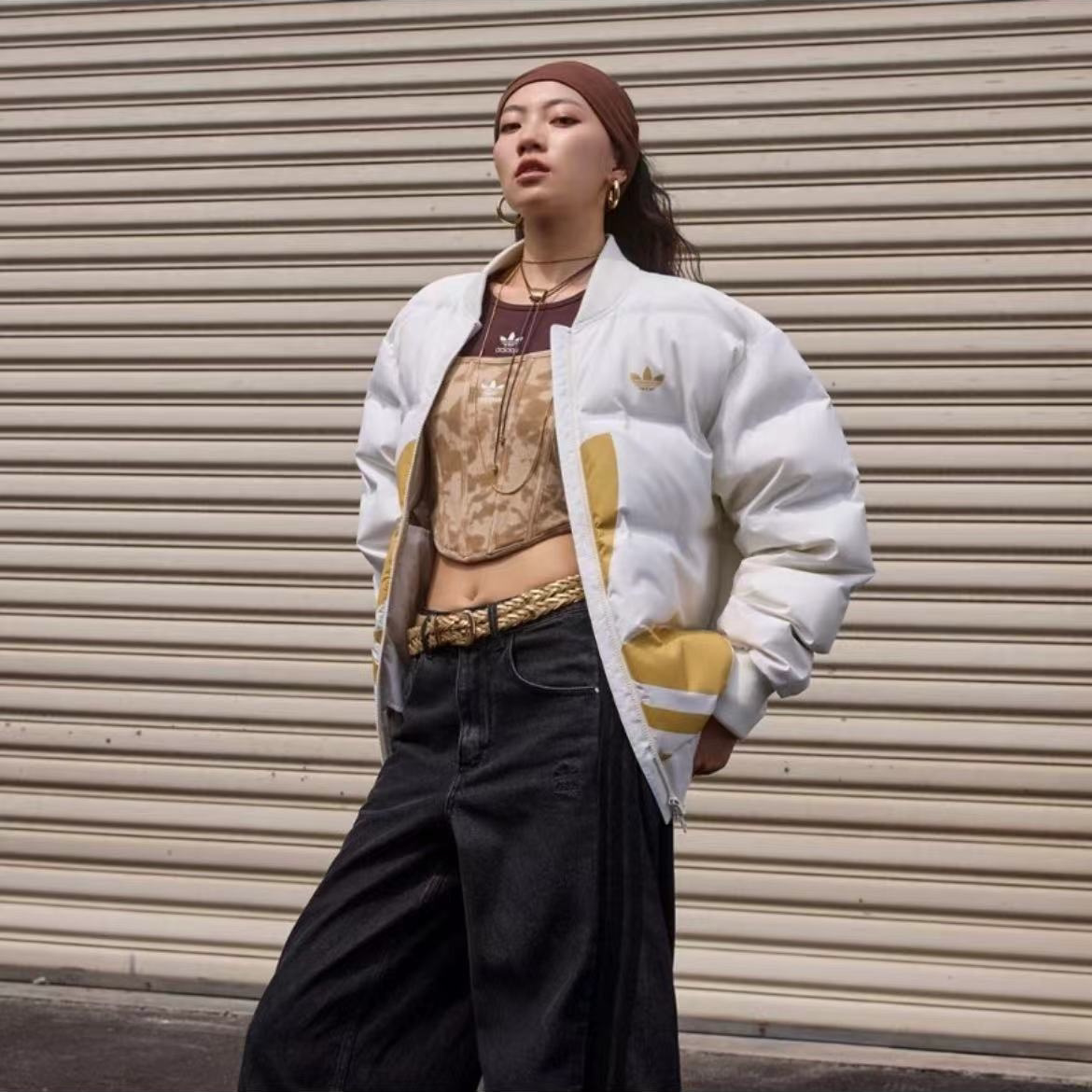 阿迪达斯三叶草男女冬季新款600蓬运动保暖轻薄鸭绒羽绒服 JL8410