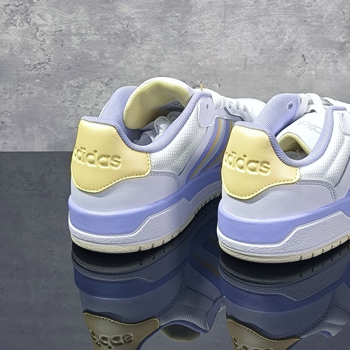 Adidas阿迪达斯正品2026年新款女生鞋子百搭休闲运动滑板鞋JP9961