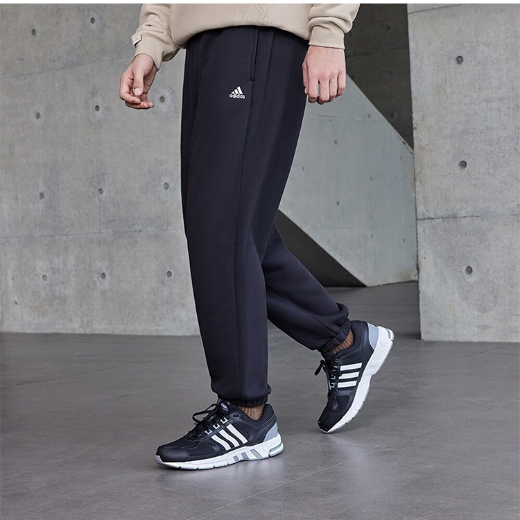 Adidas阿迪达斯正品加绒加厚情侣款束脚宽松时尚百搭运动裤IV7603