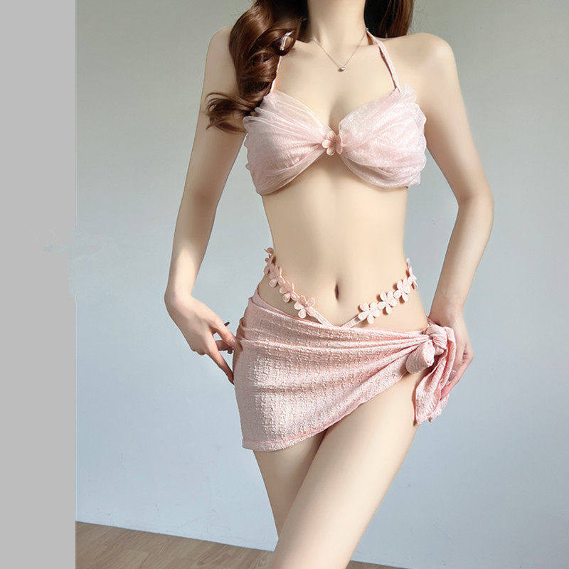 性感挂脖比基尼泳衣女分体三件套暴露系带沙滩海边度假温泉套装