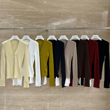 TOMORROW ANN 秋上新纯色百搭修身V领上衣小衫含6%羊毛 YS1-11873