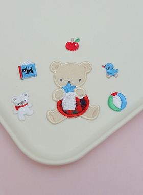 BF06熨烫款日本Familiar风卡通刺绣小熊魔法屋布贴宠物发夹DIY