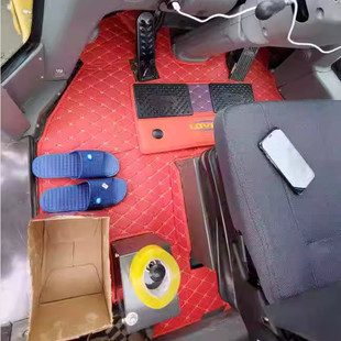 雷沃装载机铲车955E 956 955F 956HF 936FH 968H 966H驾驶室脚垫