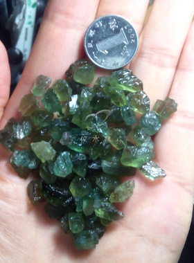 宝石级磷灰石碎石 Apatite   帕拉伊巴蓝色 镶嵌原石抛光磷灰石