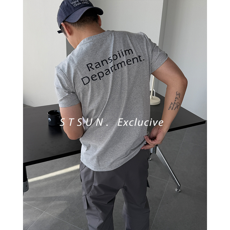 STS力量感正肩收臂印花短袖