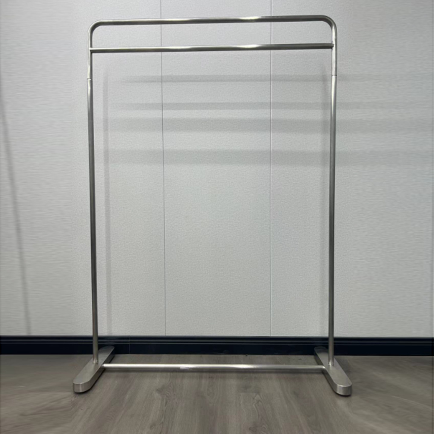 定制不锈钢服装展示架挂衣架女装店货架落地式衣帽架直播间衣服架