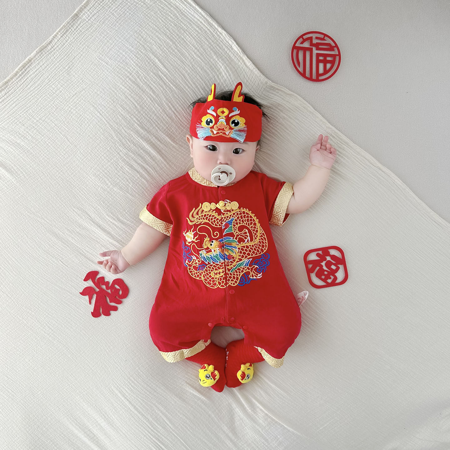 马年周岁男宝礼服婴儿夏天衣服新生儿满月百天宝宝夏季连体衣女婴