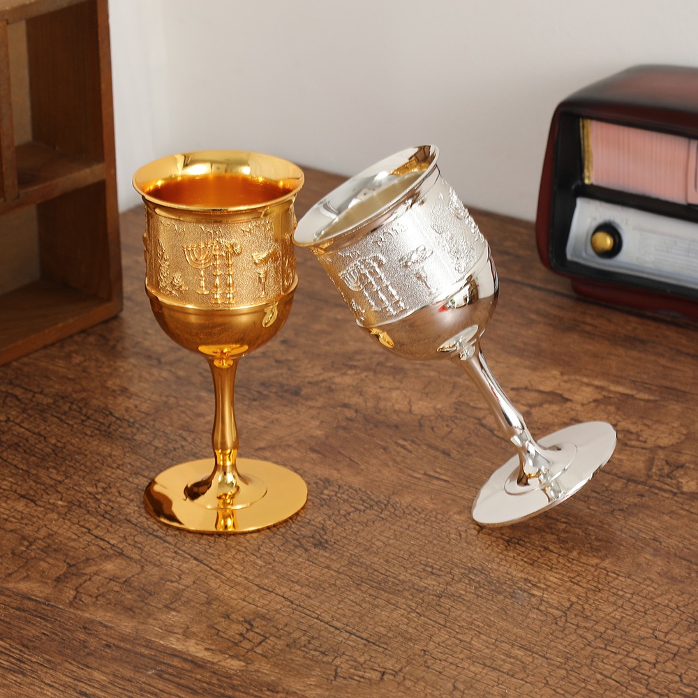 古典欧式高脚杯复古红酒盅白酒杯家庭酒具幸福城堡花纹烈酒杯餐饮