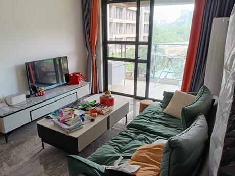 【保利和光尘樾】预告登记在周雄名下位于东莞市黄江镇宾农二路5号之一叁悦花园(二区)13号商业、住宅楼2单元501的不动产