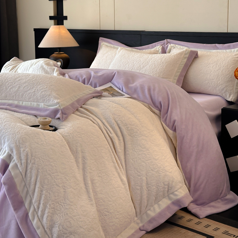 冬季保暖全消光雕花牛奶绒四件套热卖防静电床单床笠双面宽边被套