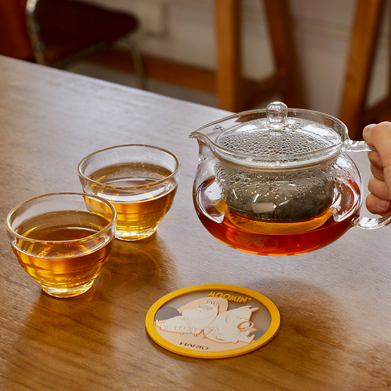 【旗舰店】HARIO日式丸型耐热玻璃茶壶+茶杯+姆明杯垫组合套装