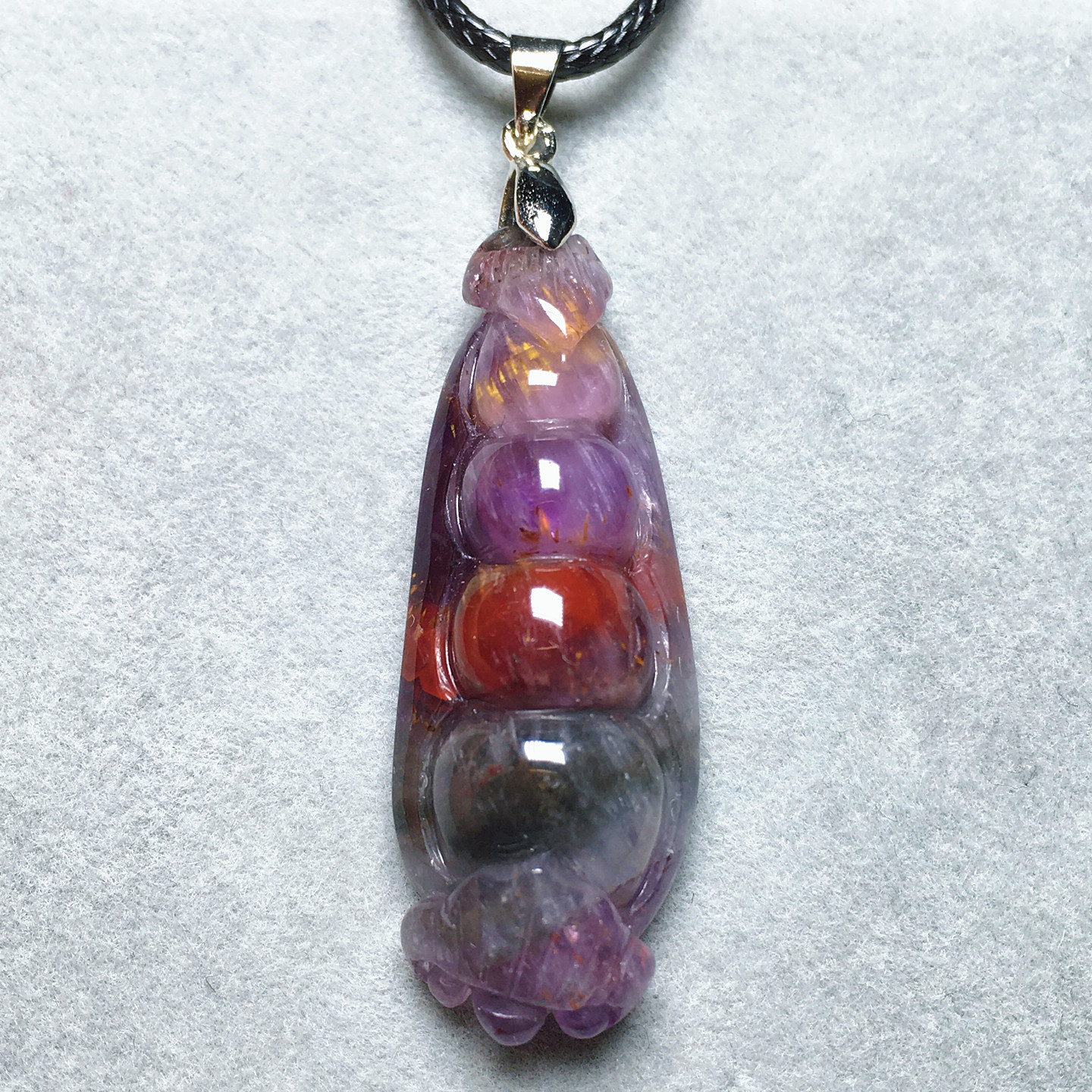 平安四季豆极光吊坠礼物