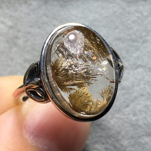 天然绿幽灵戒指镶嵌S925银指环黑银钛钛晶花云母片异象幽灵水晶 - 封面