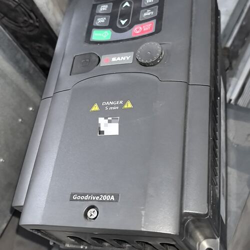 变频器GD200A-004G/5R5P-4GD200A-0R7G/1R5P-4GD200A-2R2G/4R0P-4