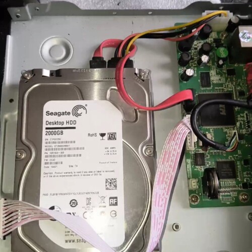 希捷2TB硬盘1个，型号:ST2000DM001(日期142 ~议价