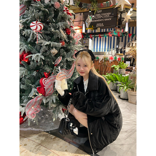 ski byTannin赤兔 系列精致随性丝绒拼接羽绒服女新矜贵感外套