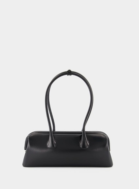 Osoi Boat Wide 黑色皮制肩背包