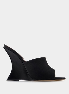 Paris Texas Nina Court 黑色绸面高跟鞋