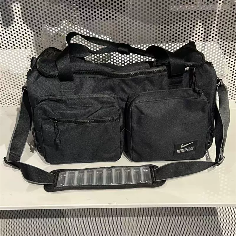 NIKE耐克男女健身包大容量拎包运动旅行斜挎包单肩包 CK2795-010