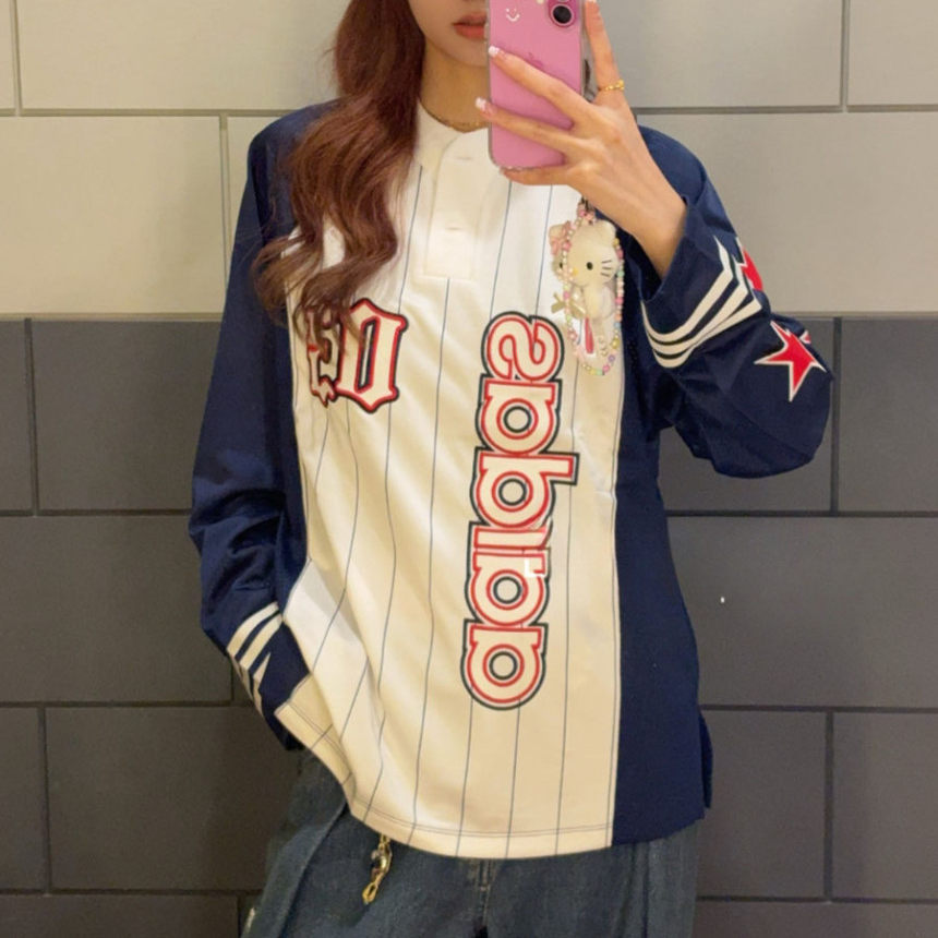 阿迪达斯三叶草女款复古宽松球衣