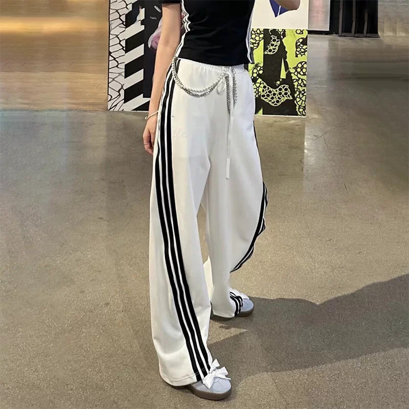 阿迪达斯女三条杠运动弯刀长裤