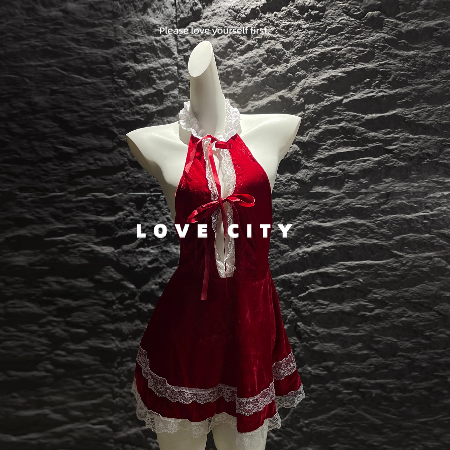 LOVECITY「高级宴会」绯色深V连衣裙性感纯欲睡裙制服