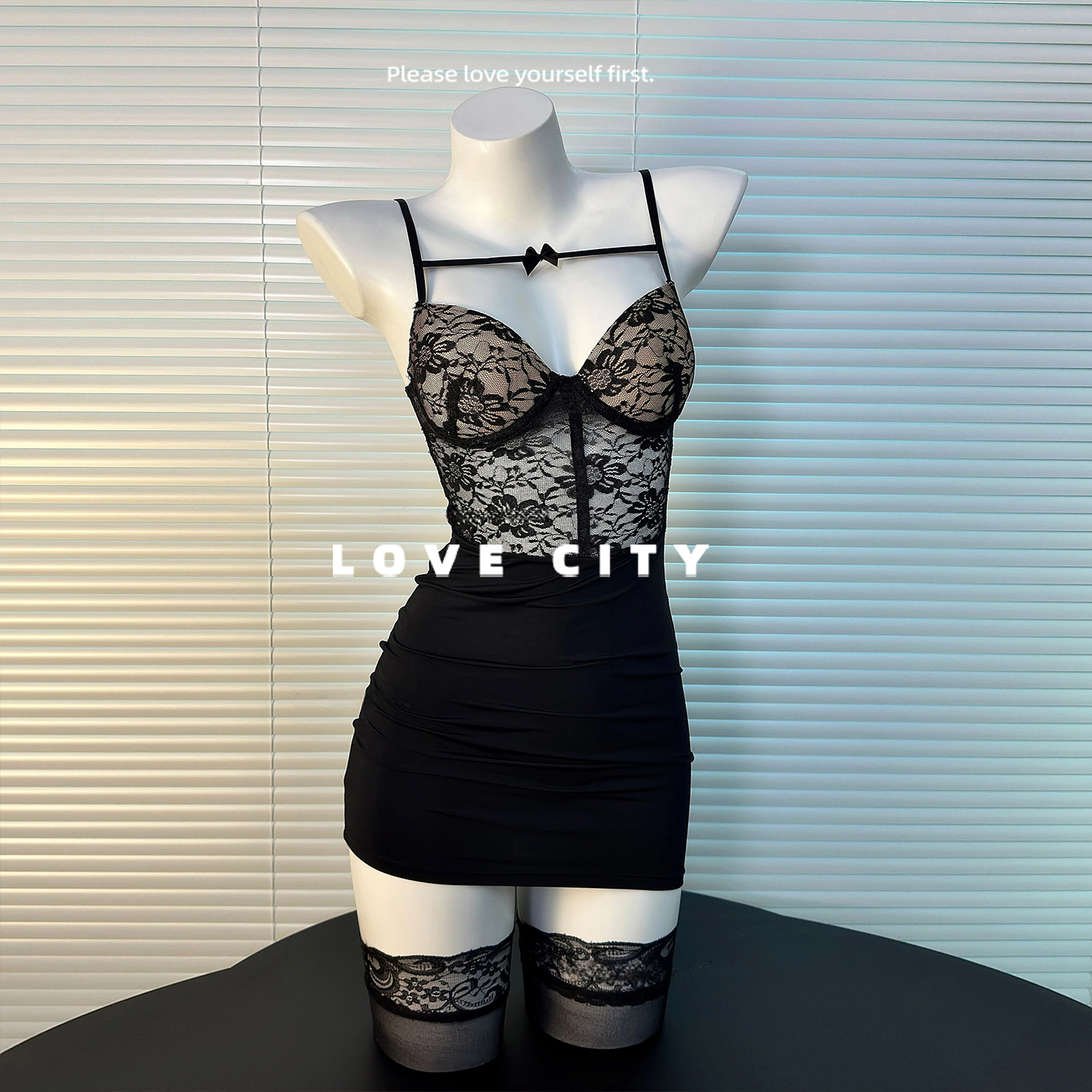 LOVECITY「独揽芳华」性感睡衣蕾丝钢托胸垫睡裙包臀裙