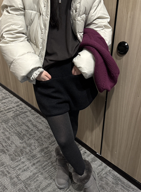 VERSO-领排扣短款时尚面包服可扫溯源码鹅绒保暖羽绒服外套Q34188