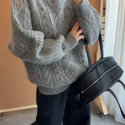 C.wei / 欧弟娜-圆领软糯麻花套头保暖毛衣（含100羊毛）YS1-1805