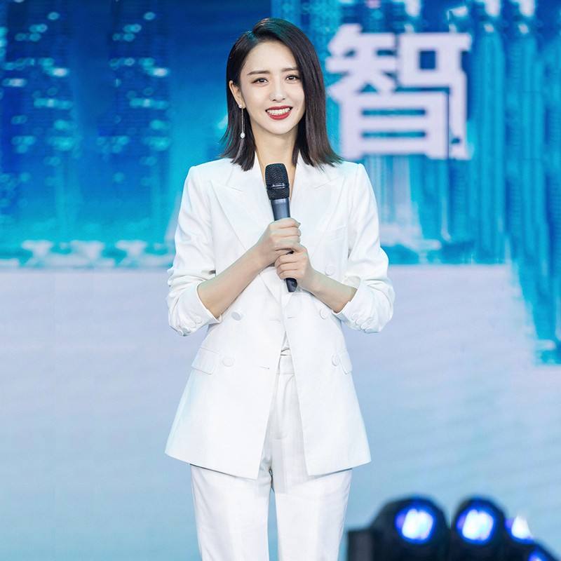 明星同款西装外套2025春秋新款上衣韩版百搭休闲显瘦白色OL小西服
