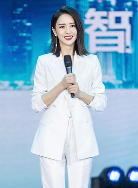明星同款西装外套2025春秋新款上衣韩版百搭休闲显瘦白色OL小西服