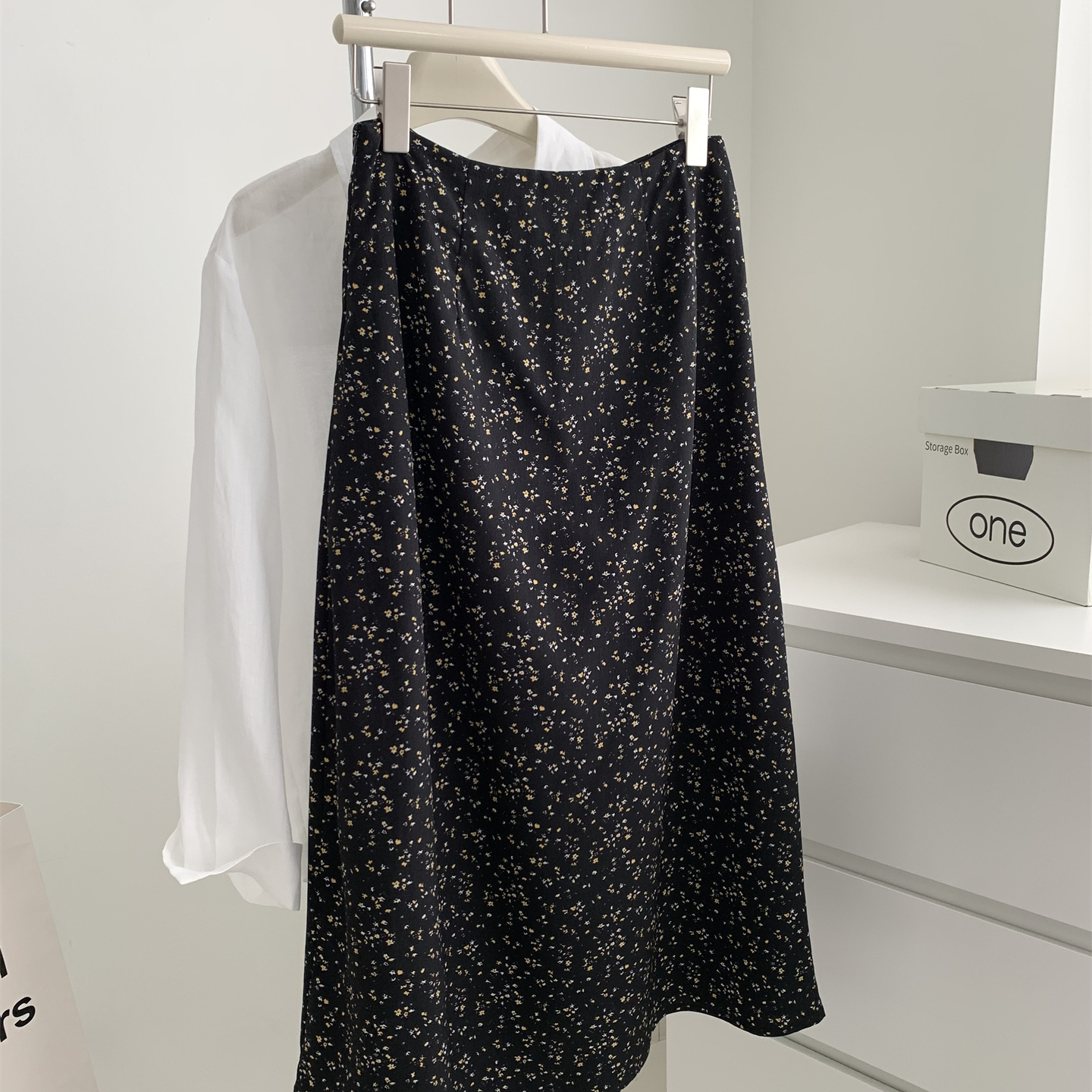 法式浪漫黑色碎花半身裙