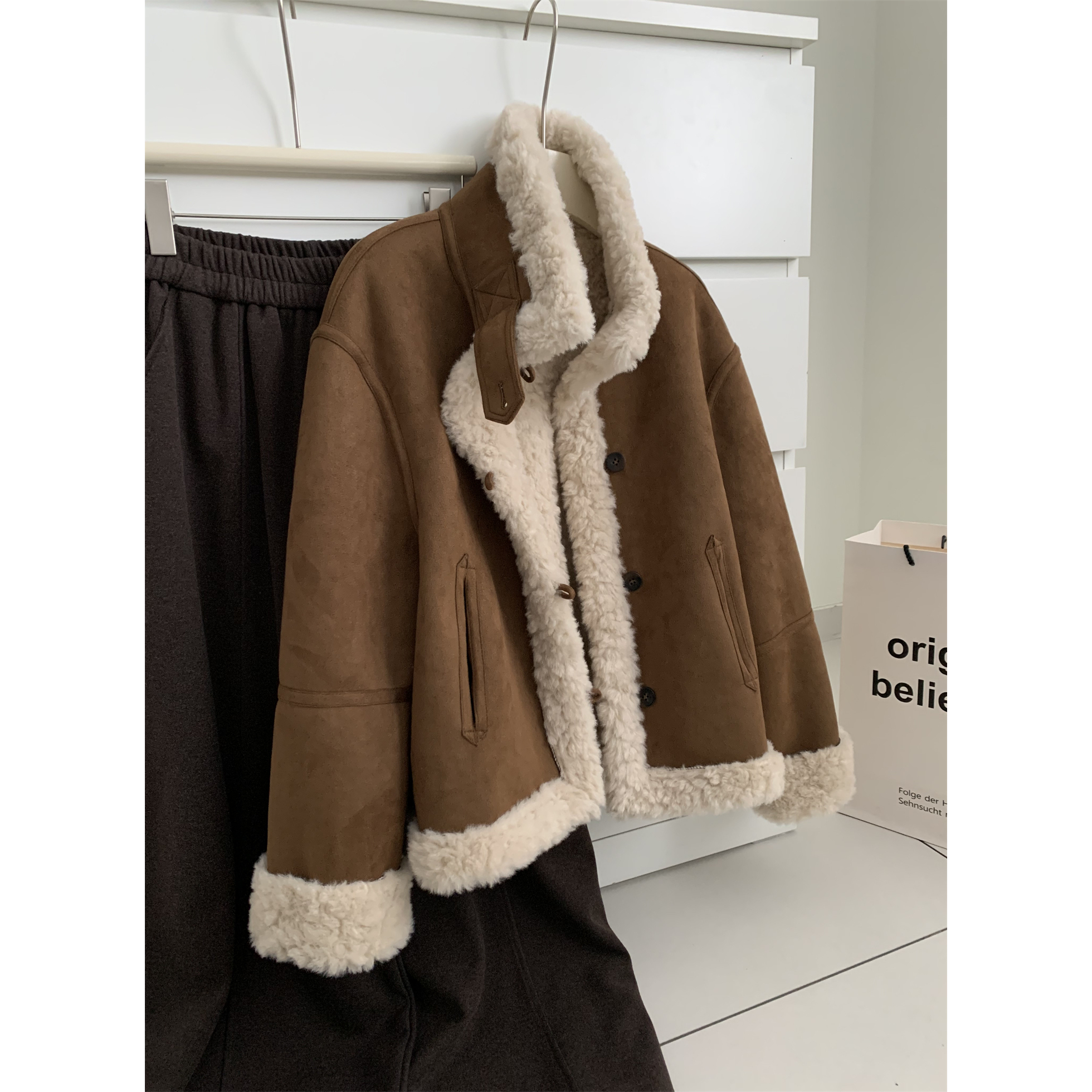 正反两穿羊羔毛立领外套