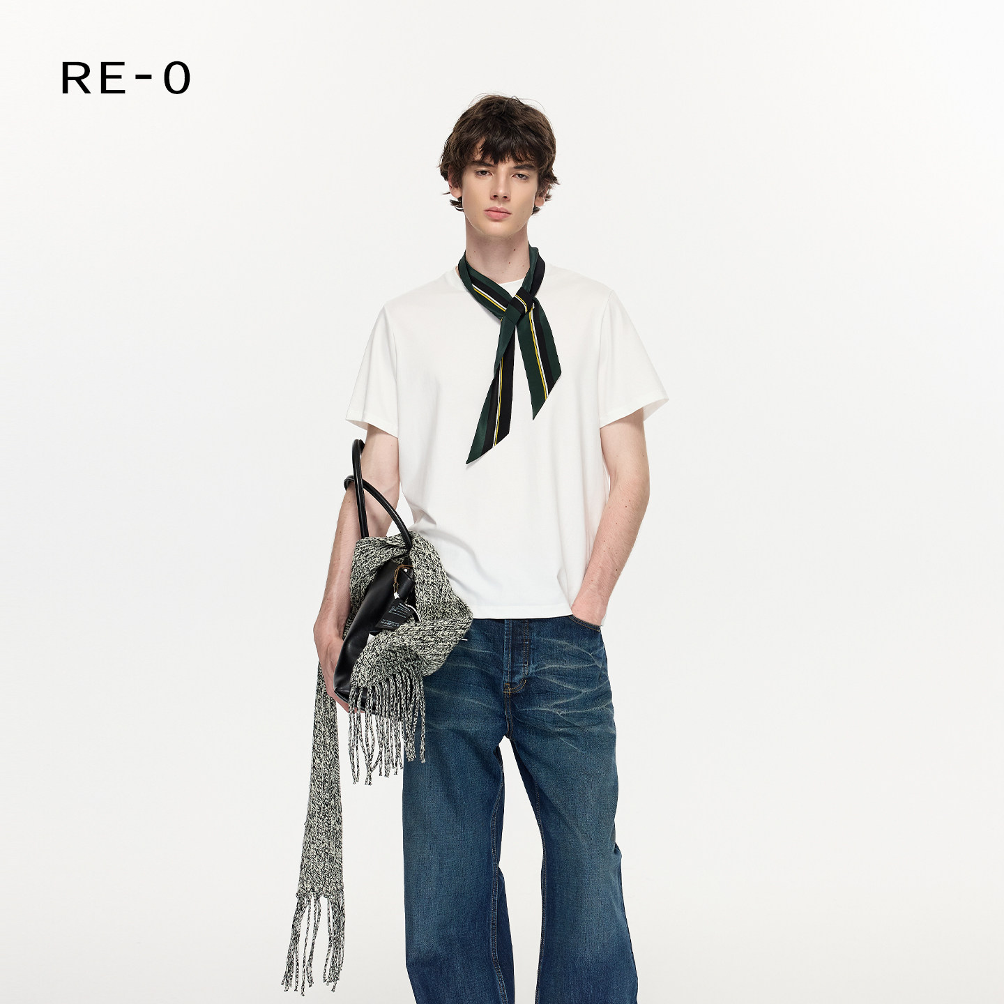 Re0独家高级定织基础圆领纯色棉抗皱凉感正肩打底短宽款版型短袖t