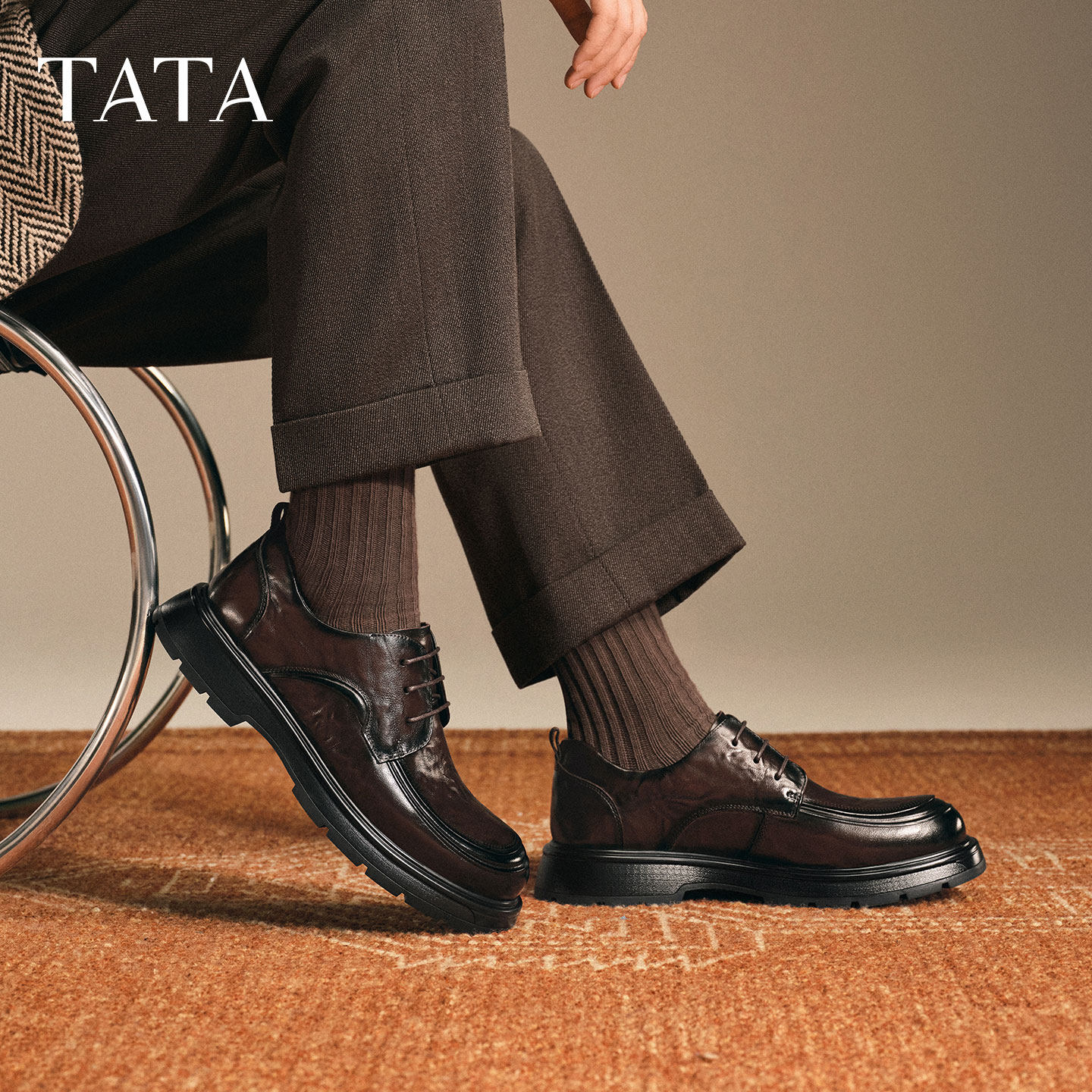 TATA他她男鞋商务休闲皮鞋厚底真皮高帮正装鞋日常通勤鞋子OFM01