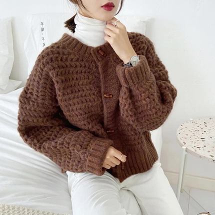 2025年新款春装针织衫女新款洋气外穿休闲爆款宽松麻花毛衣外套女