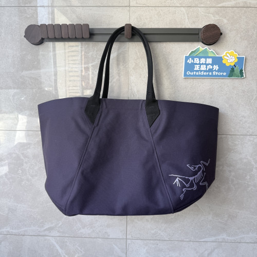 始祖鸟logo托特包！Carrier 45 Gear Tote防水耐磨有隔层带防尘袋