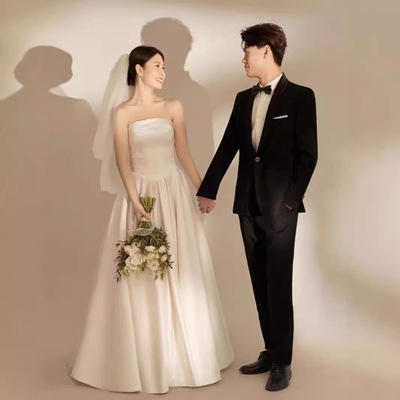 法式轻婚纱新娘简约抹胸出门纱森系超仙齐地缎面礼服迎宾纱小个子