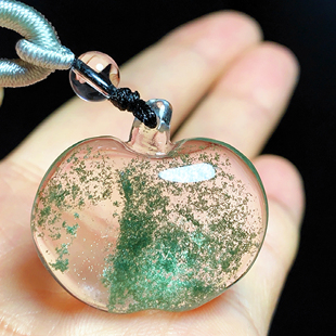 东海水晶天然绿幽灵聚宝盆吊坠男女款雕刻苹果项链百搭吊坠毛衣链